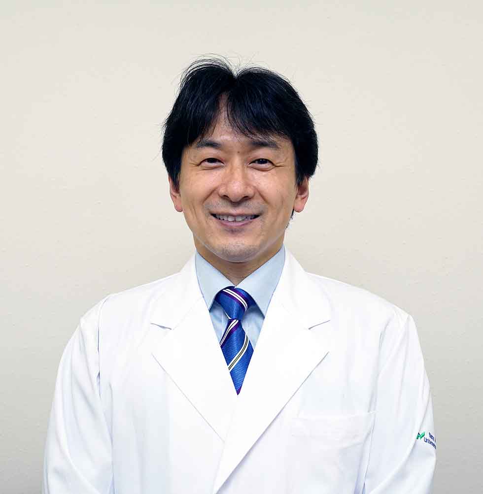 奈良県立医科大学　教授　𠮷本 清巳