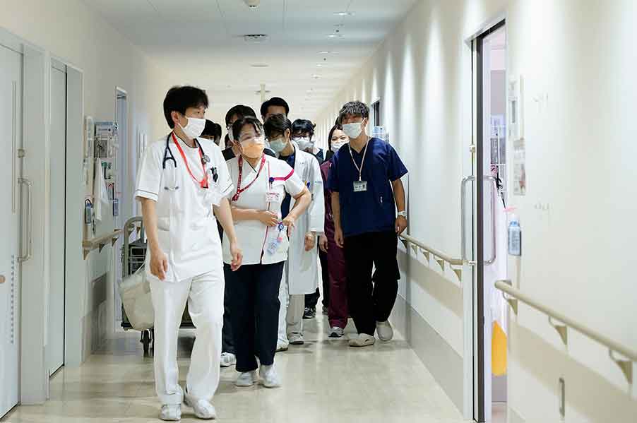 奈良県立医科大学　総合医療学講座　医学生・初期研修医の方へ　初期臨床研修　写真01